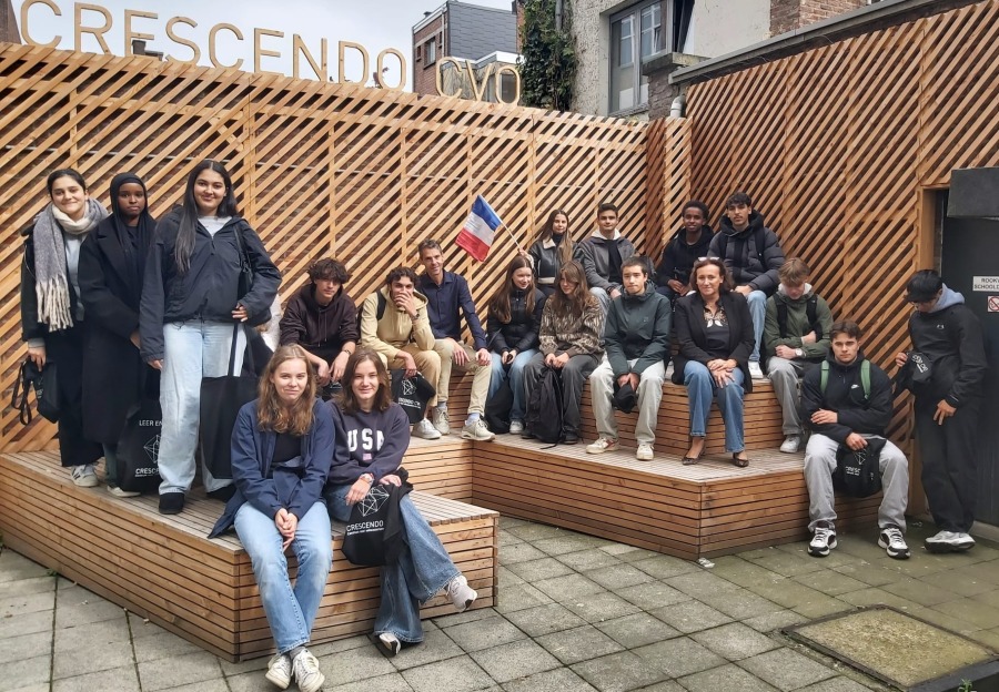 Crescendo CVO lance un nouveau cours pour les élèves du secondaire: SOS Françcais